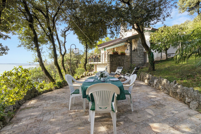 Interior 3, Private Bay Villa - for 10 pp, Private Pier, Trieste