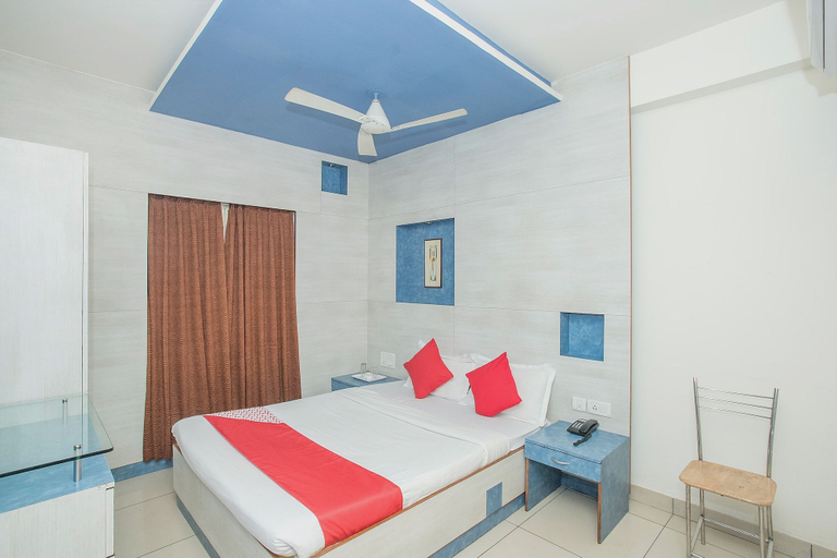 Room 4, Hotel O ABHIMAANI COMFORTS, Bangalore