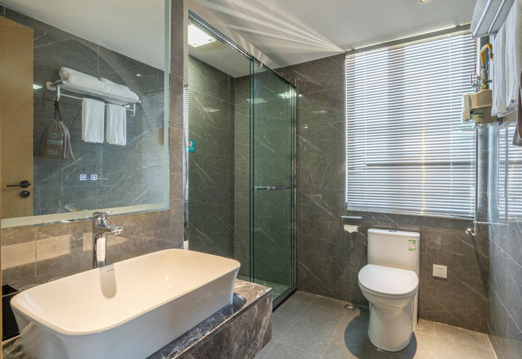 Bathroom 3, Rezen Select Hotel Emeishan Hot Spring Avenue, Leshan