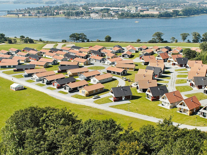 Exterior & Views 2, 6 Person Holiday Park Home in Grasten, Sønderborg