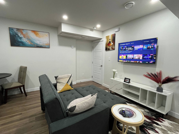Living room 4, Cozy Retreat With Private Entrance in Edmonton, Division No. 11