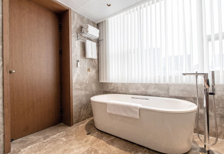 Bathroom 4, Jinling Yuntai Hotel, Lianyungang