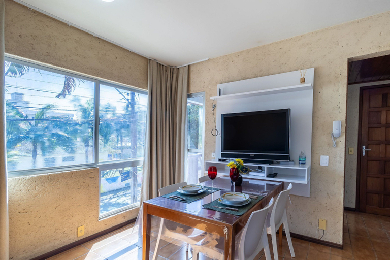 Dining, Apt 6 min From the sea in Canasvieiras-sc Rba201, Florianopolis