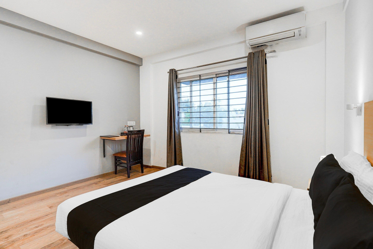Room 3, Super Townhouse Kanakpura Road, Bangalore
