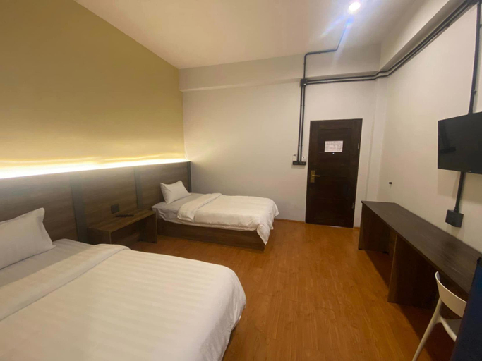 Bedroom 2, Red Heritage Hotel, Muang Uttaradit