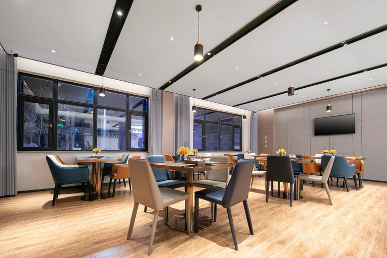 Food & Drinks 4, Echarm Hotel Jingzhou Honghu Long Street, Jingzhou