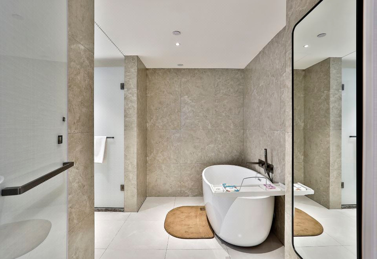 Bathroom 3, UrCove by Hyatt Jiashan Center, Jiaxing