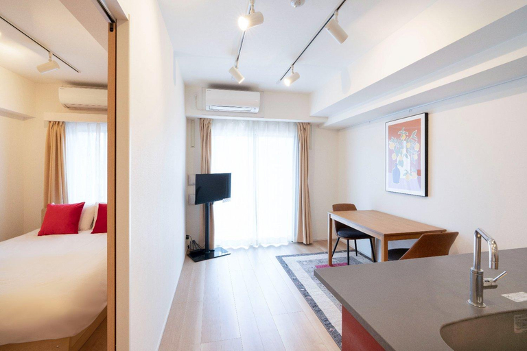 Bedroom 2, Creazione Akasaka, Minato