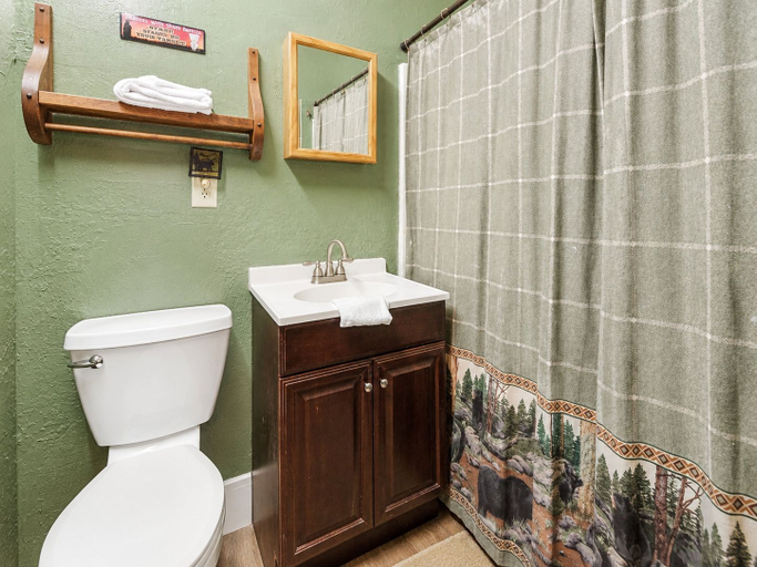 Bathroom, Sugar Shack, San Bernardino