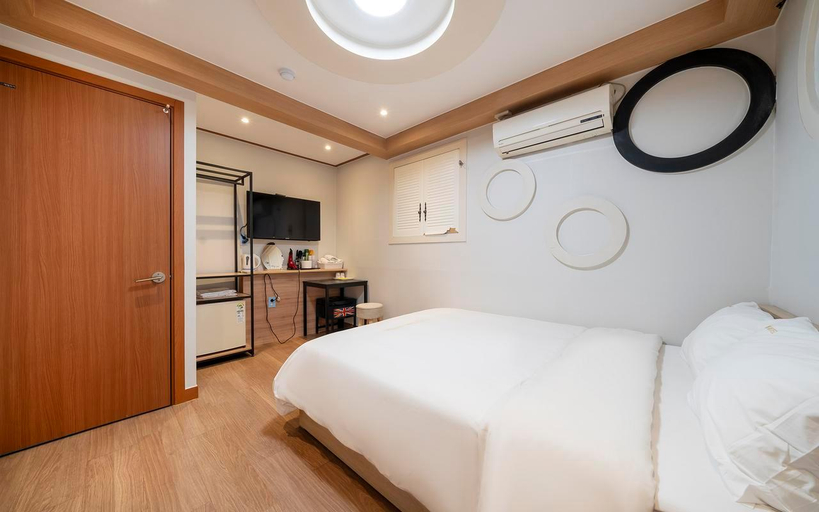 Bedroom 2, Jamsil Time, Songpa