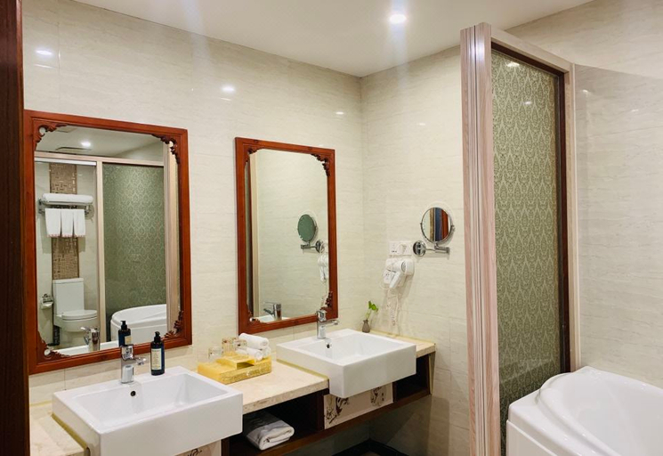 Bathroom 3, Rezen Hotel S&N, Shangrao