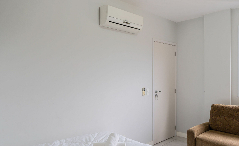 Interior, Apt W/balcony and BBQ 500m From the Beach Rml605, Imbituba