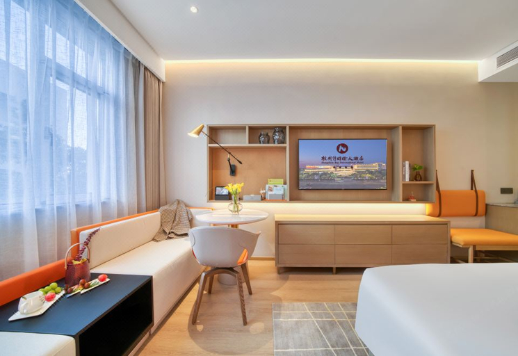 Bedroom 2, Cixi Hangzhou Bay International Hotel, Ningbo