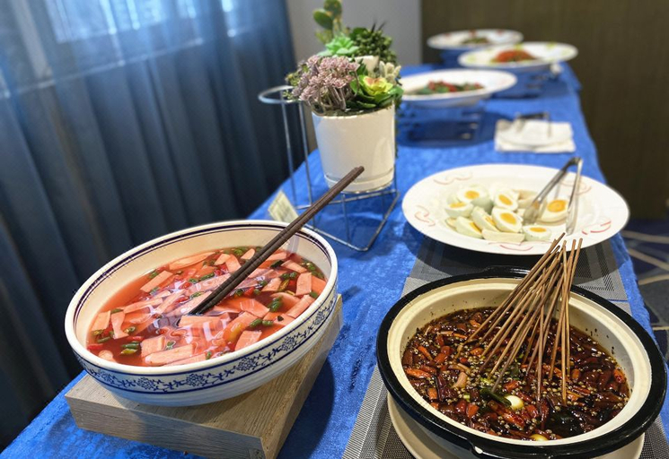 Food & Drinks 5, Rezen Kingtown Hotel (Chongqing Xinpaifang), Chongqing
