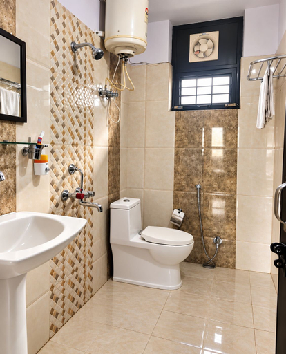 Bathroom 3, Hill View Homes, Nainital