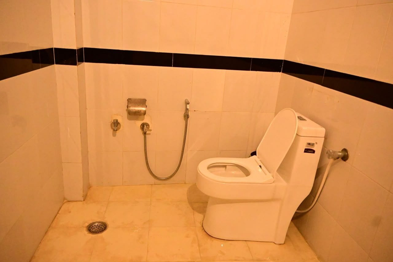 Bathroom 4, Hotel Fotiya Jaisalmer, Jaisalmer