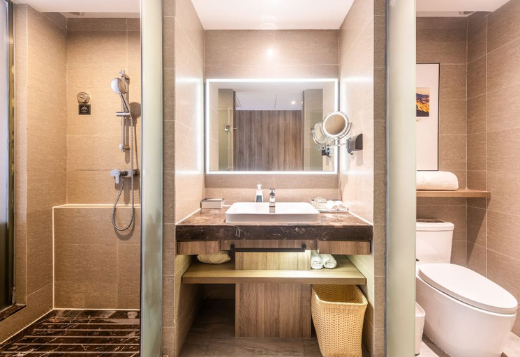 Bathroom 3, Atour Hotel (Shenzhen Nanshan Coastal City), Shenzhen
