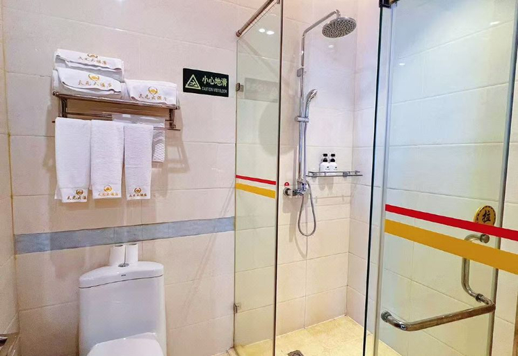 Bathroom 3, Tian Yuan Hotel, Zhangjiakou