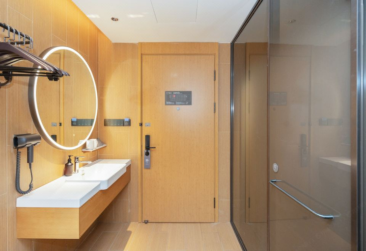 Bathroom 3, Ji Hotel Shanghai Xujiahui Nandan Road, Shanghai