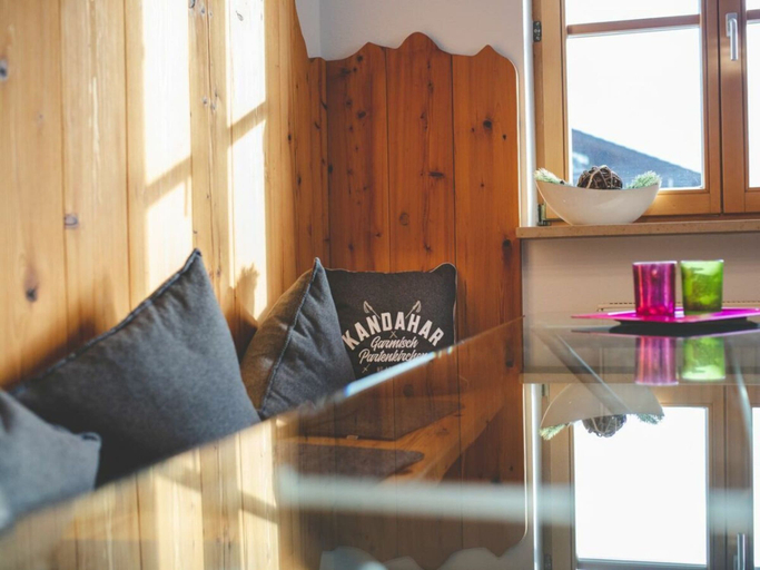 Dining 3, Holiday Apartment With 1 Bedroom, Garmisch-Partenkirchen
