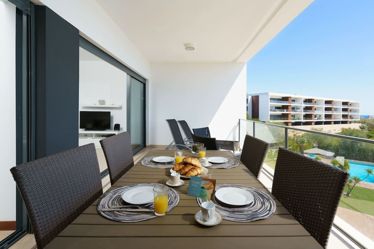 Room 3, Marina Village Pool Garage Balcony, Lagos