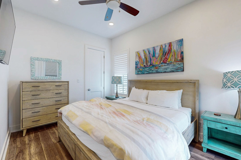 Room 3, Palmilla Beach Resort-190 Sage Lane, Nueces