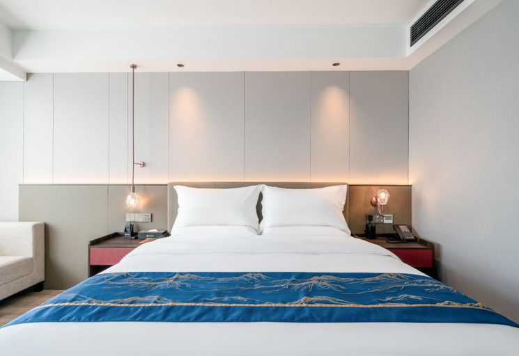 Bedroom 2, Rezen Dong Hotel Haining High-tech Industrial Park, Jiaxing