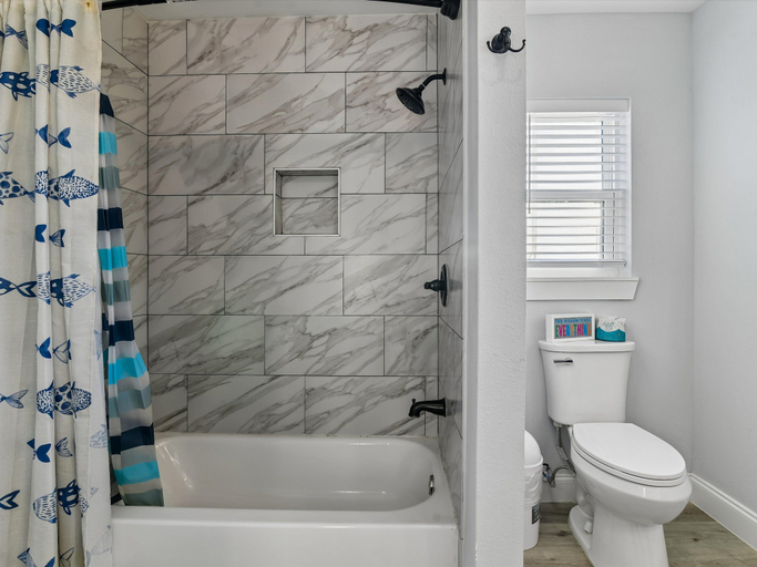Bathroom 3, A-b-sea Cottage, Galveston