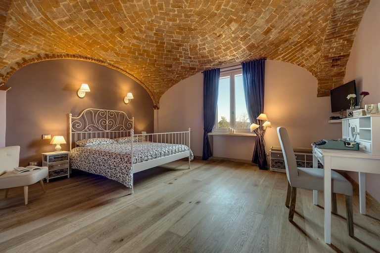Bedroom 2, Podere Demetra, Alessandria