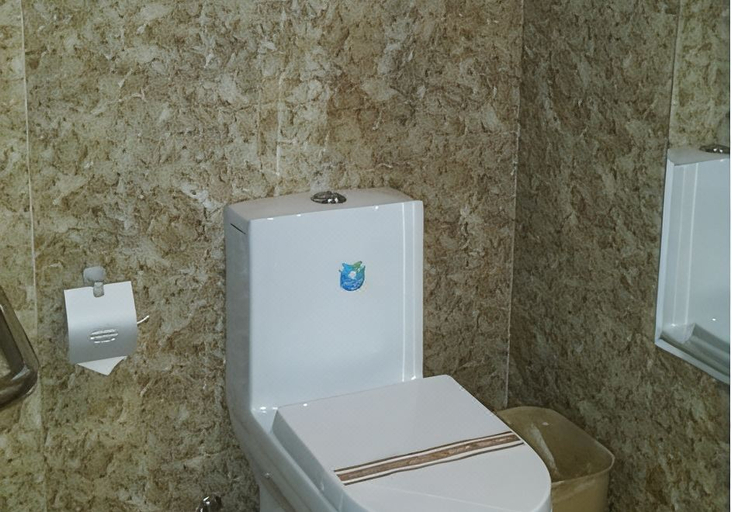 Bathroom 4, Dongfang International Hotel, Shangrao