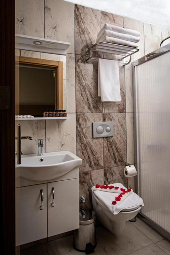 Bathroom 4, Zeyn Otel Istanbul, Fatih