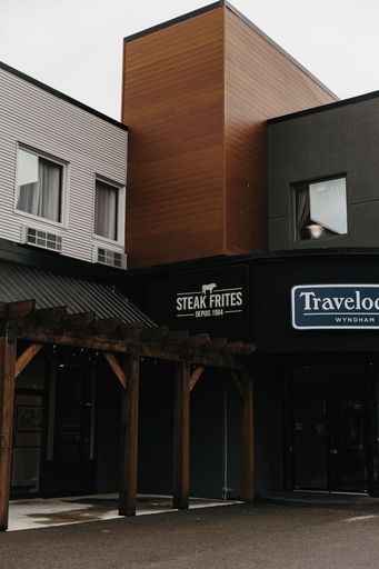 Exterior & Views 2, Travelodge by Wyndham Alma, Lac-Saint-Jean-Est