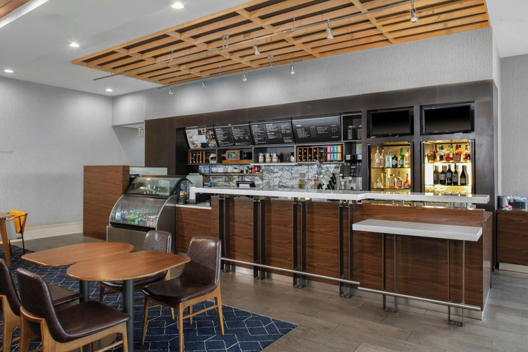 Food & Drinks 5, Courtyard by Marriott Nashville Mount Juliet, Wilson