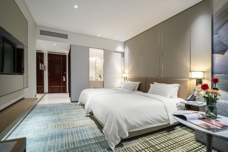 Bedroom 2, Victoria Hotel Zhujiang New Town Guangzhou, Guangzhou