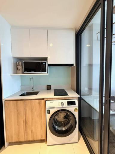 Laundry, Room-spacious Luxe Room With Panoramic P, Pattaya