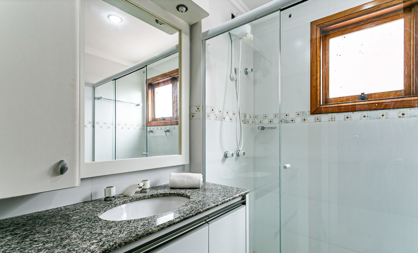 Bathroom, Apt With Suites 500m From Jurere Beach Cpj504, Florianopolis