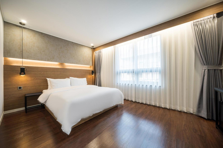 Bedroom 4, Hotel Adele in Gyeongju, Gyeongju
