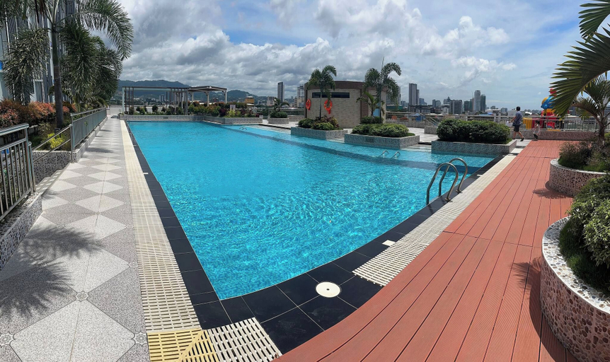 Pool, Fully Furnished, Modern Condo Unit in ARC Tower-cebu City, Cebu City