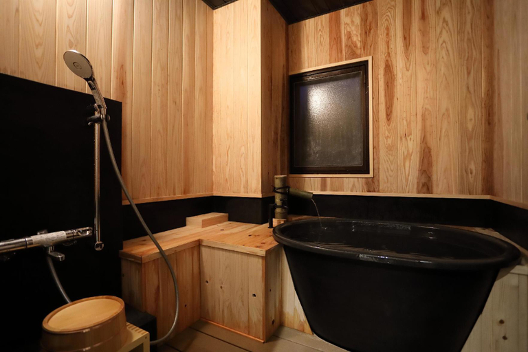 Bathroom 5, Miyawaka Torano Yu, Miyawaka