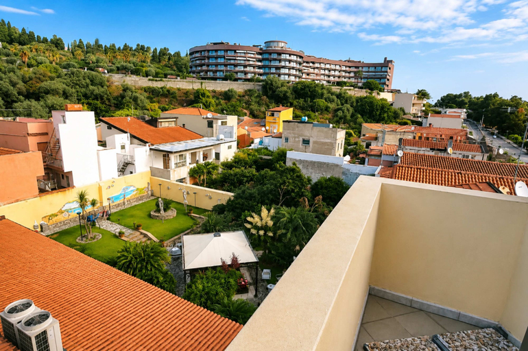 Exterior & Views 2, Hotel Garibaldi, Messina