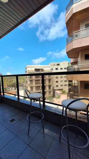 Property grounds 2, AP na Praia do Forte a 50m | Conforto e Localização, Cabo Frio