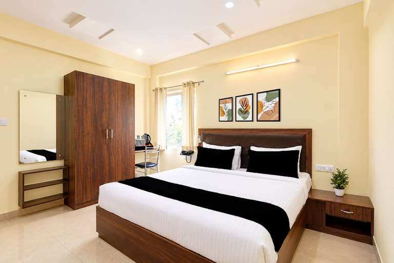 Room 3, Townhouse Airport Road Bangalore, Bangalore