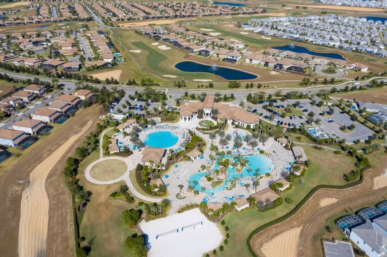Exterior 2, 6BR Villa w/ Pool, Spa & Resort Close to Disney, Osceola