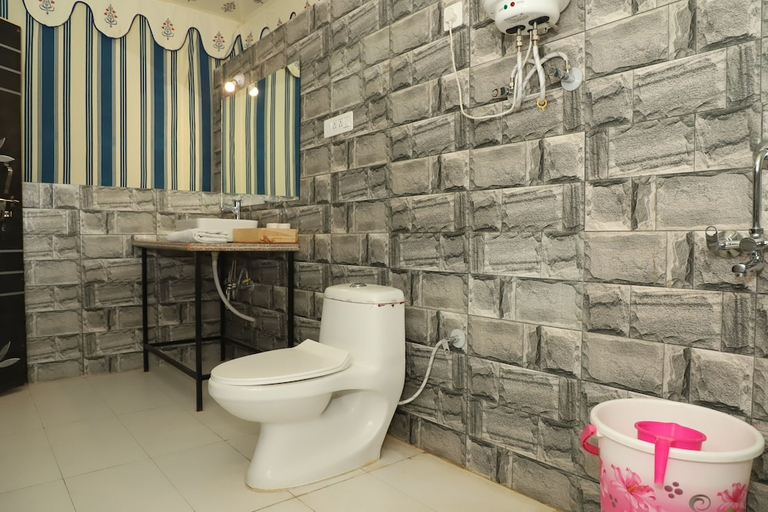 Bathroom 3, The Glorious Hills Resort Pushkar, Ajmer