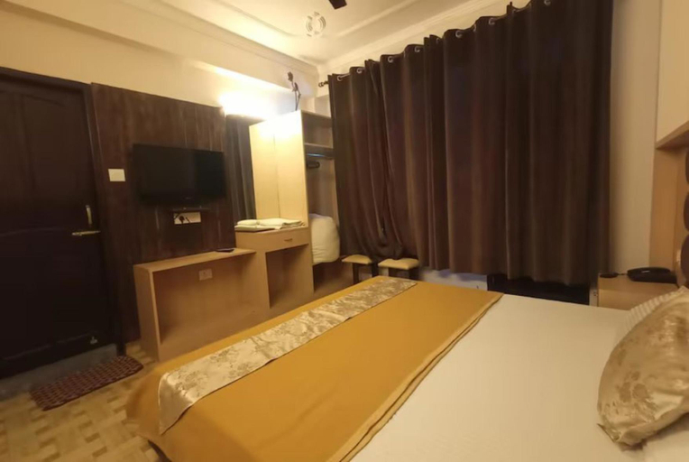 Bedroom 2, Goroomgo Daddy's Manali, Kullu
