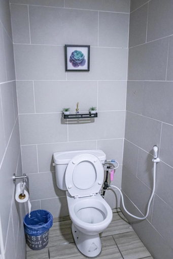 Bathroom 5, Timba Garden Semporna Free Town / Jetty Transport, Semporna