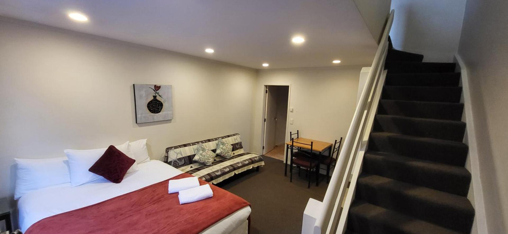 Other 3, Baden Lodge, Rotorua