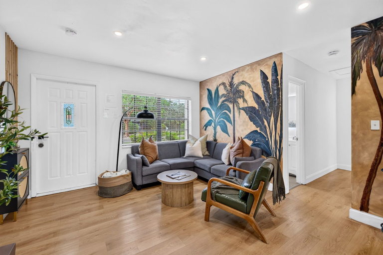 Living area 4, Casa Palma Heated Pool Hot Tub Games, Broward