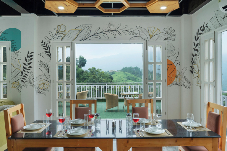 Dining 4, ELIVAAS Signature SECRET ESCAPE Maharaj, Solan