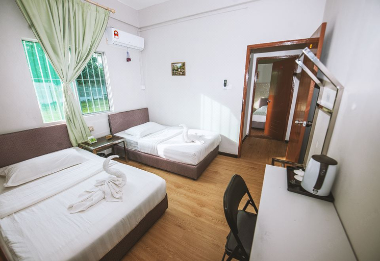 Bedroom 2, Hua Qiao Home, Semporna